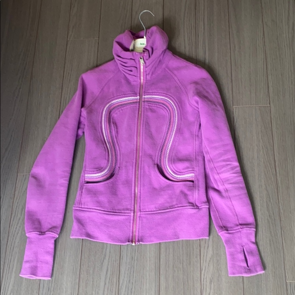 Scuba Mock Neck with Multicoloured Embroidery